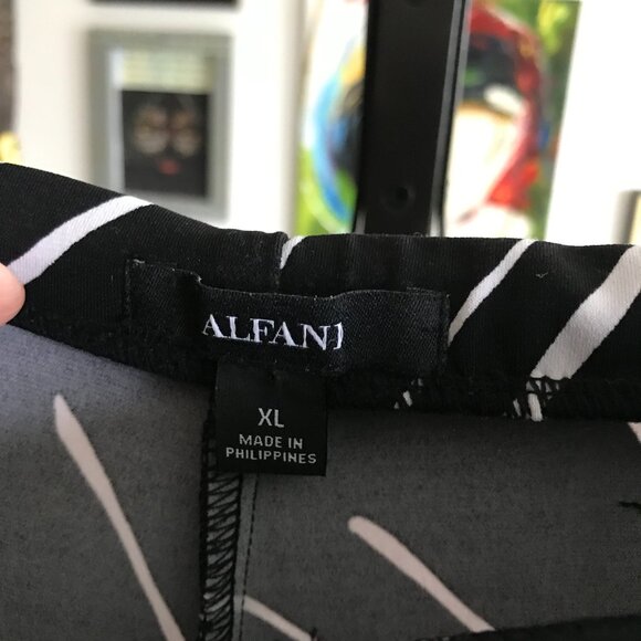 ALFANI size XL Black & White Print Stretch Jersey Pull-On Wide Leg Palazzo Pants - Picture 5 of 5